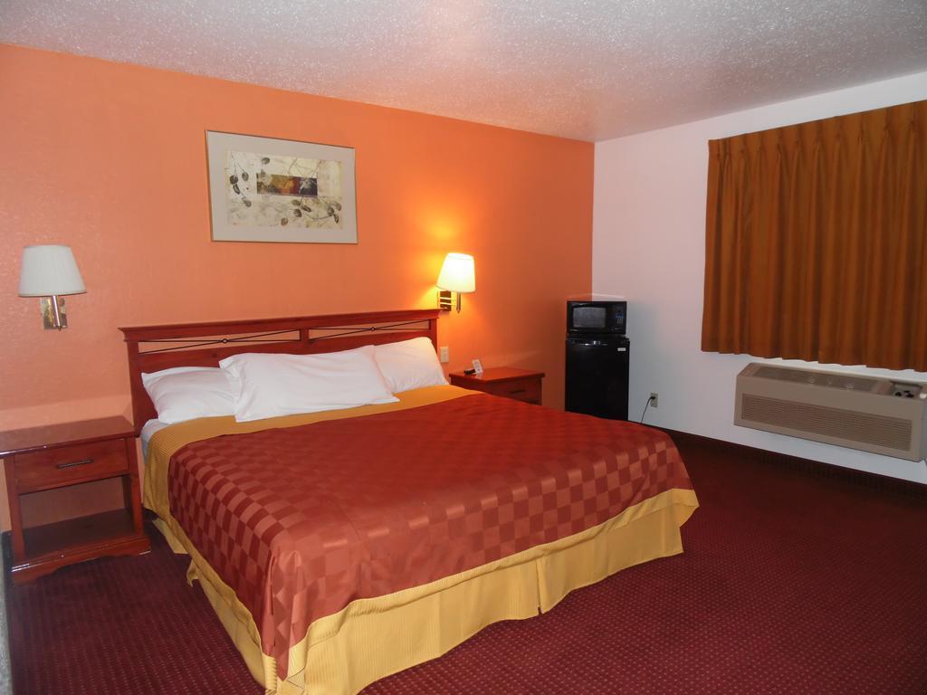 American Inn & Suites Boone Quarto foto